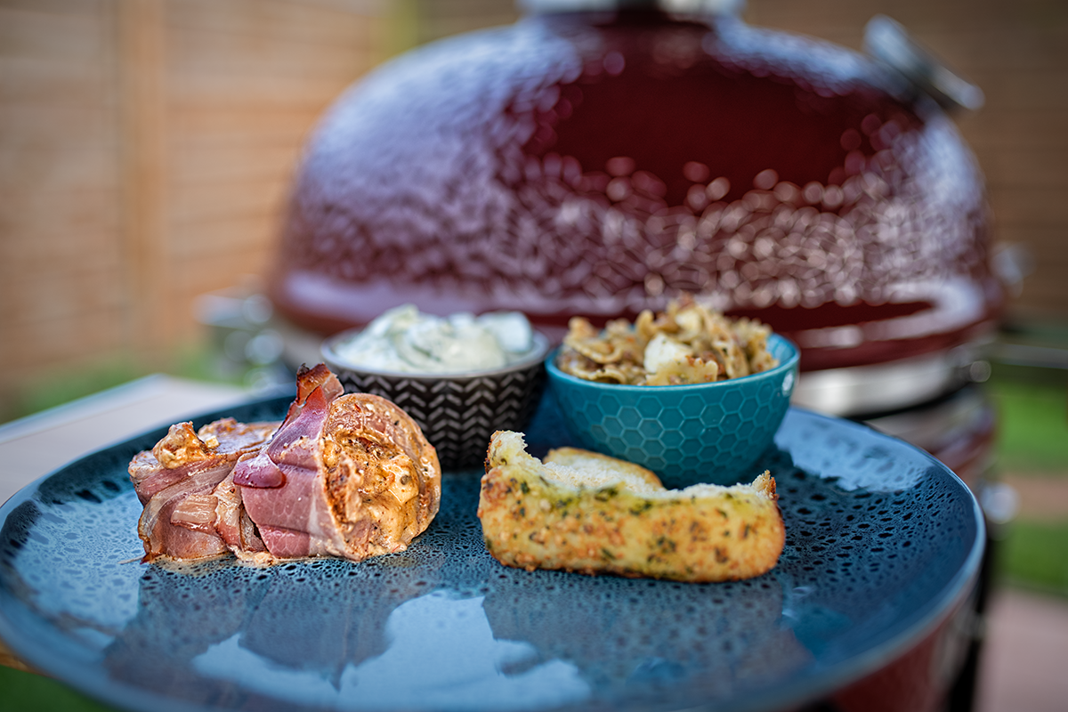 Wie Lange Hält Grillfleisch Im Kühlschrank Gefülltes Schweinefilet im Speckmantel - Am Grillplatz - BBQ & Grillrezepte