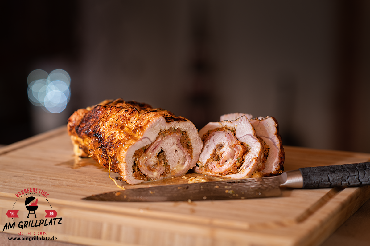 Schweizer Putenrollbraten mit BBQ Pesto - Am Grillplatz - BBQ ... Schweizer Putenrollbraten mit BBQ Pesto - Am Grillplatz - BBQ ...