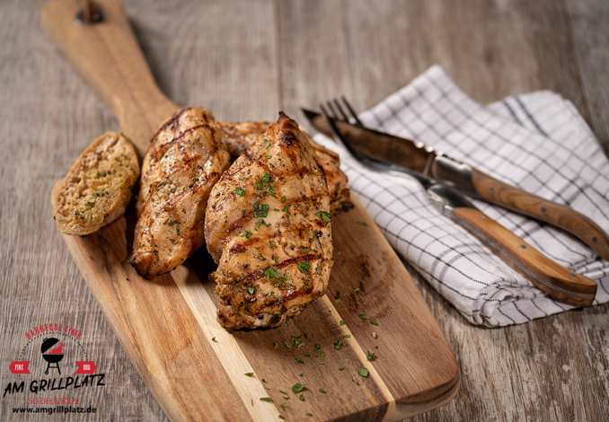 Hähnchenbrust mit Zitronen-Oregano-Marinade - Am Grillplatz - BBQ ...