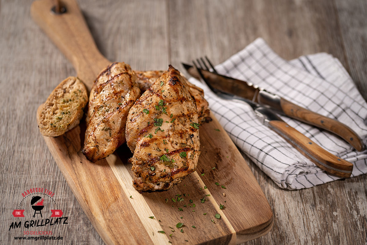 Hähnchenbrust mit Zitronen-Oregano-Marinade - Am Grillplatz - BBQ ...