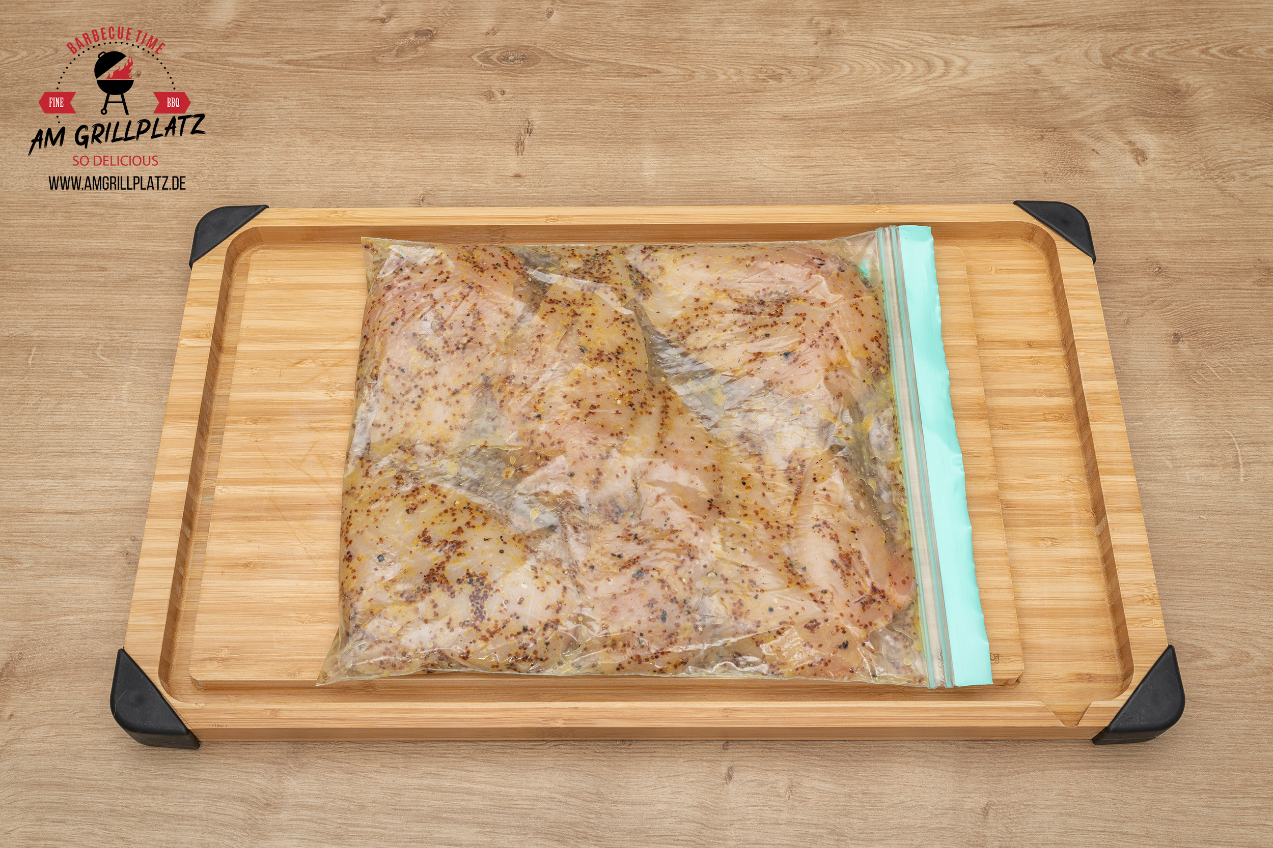 Hähnchenbrust mit Honig Senf Marinade - Am Grillplatz - BBQ &amp; Grillrezepte